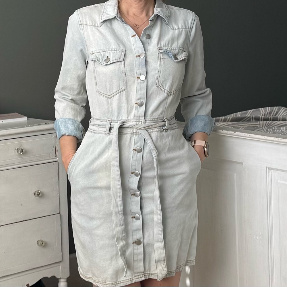 Velvet Heart Light Blue Long Sleeve Dress